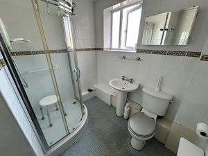 Photo 8- click for photo gallery